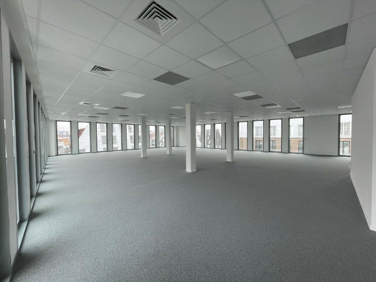 Bureau Villeneuve-d'Ascq 325m² Location bureau Villeneuve-d'Ascq Nord OLBUR2204766 3